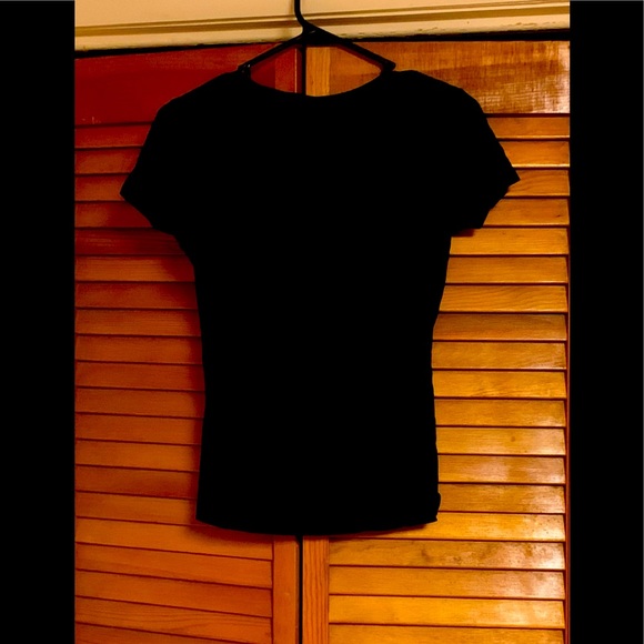 🌸 Aeropostale Medium Juniors Tee 🌸 - Picture 2 of 2